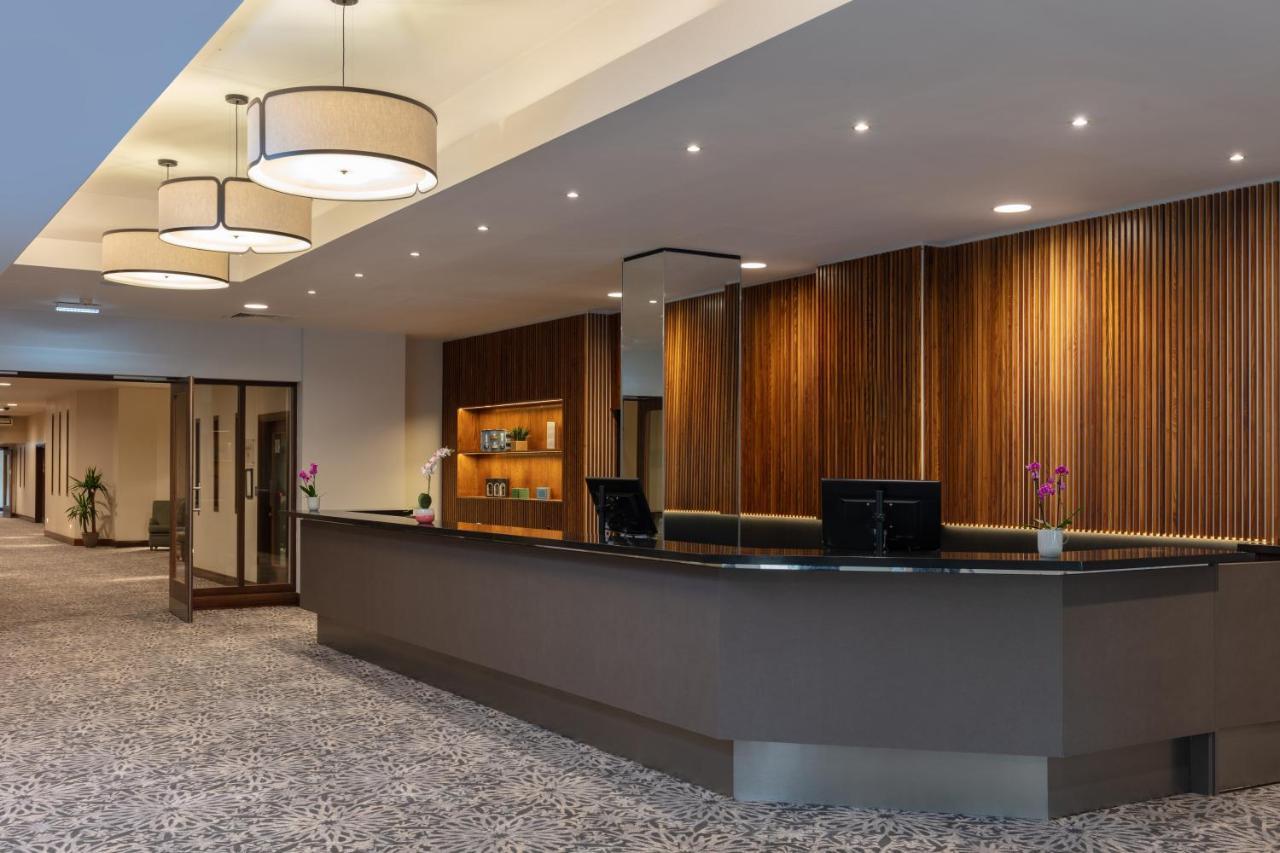Stratford Manor Hotel Exterior photo
