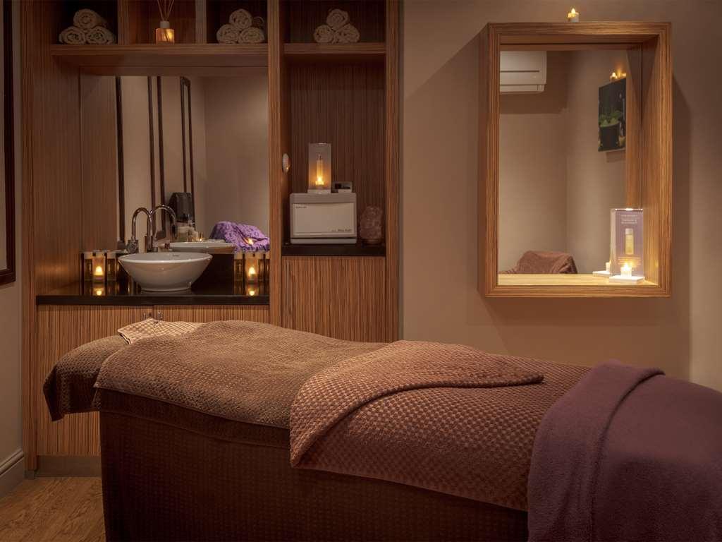 Stratford Manor Hotel Facilities photo