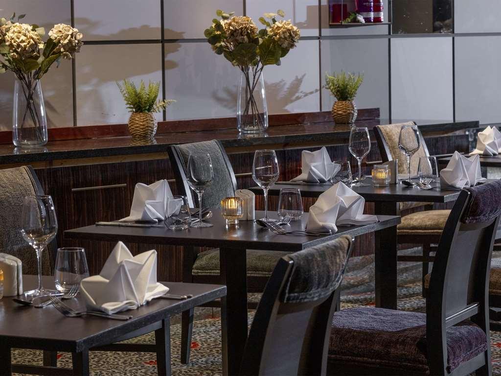 Stratford Manor Hotel Restaurant photo